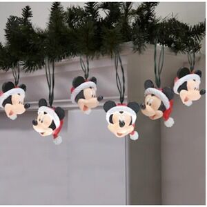 Disney Mickey Mouse 8CT  7-ft Twinkling White LED Battery-Operated String Lights